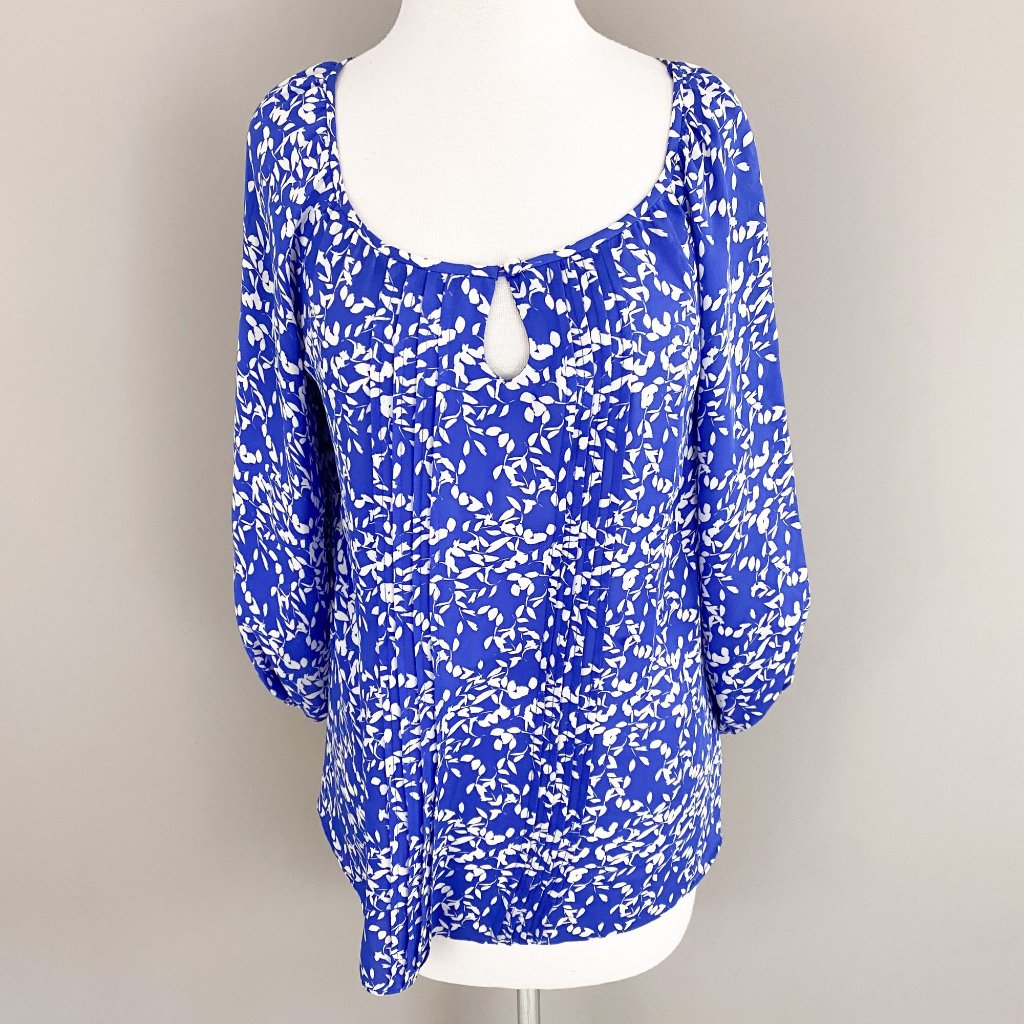 Shoshanna Blue White Floral Silk Blouse Size 6 3/4 Sleeve Coastal